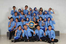 Area manager wilayah indonesia timur tadika puri, drs heipi mangiri, mengatakan wisuda ini merupakan yang ke vi sejak airlines tadika puri hadir di makassar tahun 2003. Informasi Kantor Cabang Info Airliness Business Career Facebook