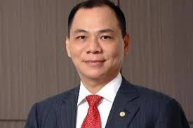 Lan hồ điệp mạ vàng 16 triệu đồng/cành, đại gia mua làm quà tặng 8/3