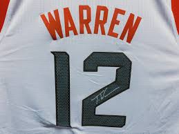 Shop new phoenix suns apparel at fanatics.com to show your spirit at the next game! Phoenix Suns On Twitter Want To Win An Autographed Tj Jersey Tonight 1 Download The Suns App 2 Play Suns Bingo 3 Score An S On Your Card Https T Co F6lwh7zzjb