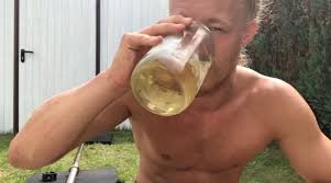 Most of the people are facing the issue of premature grey hair at an early age due to various factor. Application Of Urine Therapy Cancer Y Orinoterapia