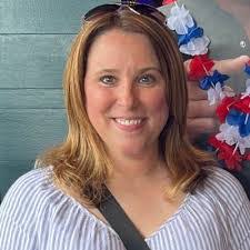 Angie Smalley's Instagram, Twitter & Facebook