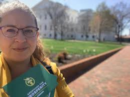 Over the last 5 months, the Richmond Grassroots team have spoken to  thousands of resident in the greater Richmond areas. The concerns of  economic, entrepreneurial, healthcare access, and housing desserts are heavy