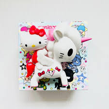 Tokidoki and hello kitty have been teaming up since 2006 to bring super cute collaborations to fans around the world, including celebrating hello kitty's 35th anniversary and participating in curated art exhibitions and events. Tokidoki Unicorno X Sanrio Characters Blind Box Series Chaser Hello Kitty Unicorno Chaser Hobbies Toys Toys Games On Carousell