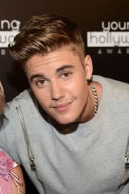 Look At Those Big Brown Eyes Justin Bieber Photos Justin Bieber Pictures I Love Justin Bieber