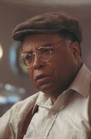 Everyone thinks he has gone crazy, but since that very day many players arrive at kinsella's and ray plays baseball with his father too. Field Of Dreams 1989