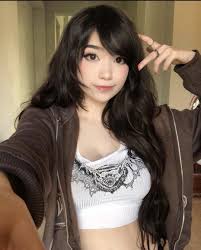 Emirus Cosplaython, on a new platform? - Image Chest