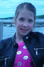 Message me if you are still in need of senior pictures! I also specialize  in family photos, maternity, couples and more. <3 Photography by Darcy