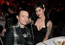 Discover all joel zimmerman's music connections, watch videos, listen to music, discuss and download. Kat Von D Joel Thomas Zimmerman Kat Von D And Joel Thomas Zimmerman Photos Zimbio