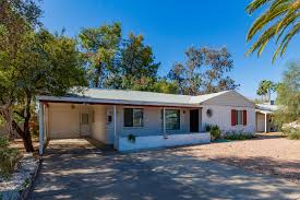 Introducing a new way of life at sage stone apartment homes, a thoughtfully designed community of glendale, arizona apartments. Phoenix Full Service Real Estate Brokerage Company