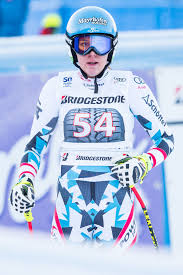 Tako grozno sta ju skupili smučarki. Rosina Schneeberger Wikipedia