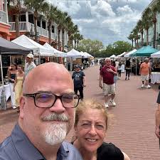 What time to arrive at MCO airport for 4:25pm flight?