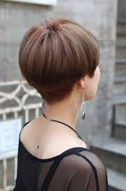 In the early 20th century, wedge hairstyles for short hair entered into the heart of the fashion industry, for the next fashion show. Short Wedge Cut Hairstyles Novocom Top