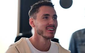 Xanten: Hunderte bilden Menschenkette für Demokratie