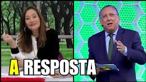 Não à toa, o narrador galvão bueno fez uma aparição especial no programa vídeo show antes do começo do jogo. Galvao Bueno Troca Nome De Sophia Abrahao Pelo Da Concorrente Sonia Abrao Ao Vivo No Video Show Acontecendoaqui