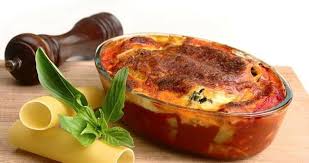 İşte en kolay lazanya tarifi ve malzemeleri… lazanya, i̇talyan kültüründen çıkmış olsa da ülkemizde de sıkça tüketilen yiyecekler arasında. Lazanya Tarifi Lazanya Nasil Yapilir Lezzetli Kolay Lazanya Hamuru Ve Yapimi Sebze Yemekleri Haberleri