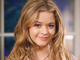 February 7, 2021 'pretty little liars' alum sasha pieterse flaunts ample cleavage in deep plunging denim top nsfw caitlin albers former pretty little liars star sasha pieterse recently gave her 11.2 million instagram followers something to fawn over. Sasha Pieterse What A Beautiful Girl With Great Hair Pretty Little Girls Honey Blonde Hair Pretty Little Liars