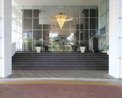 The homestay consists of 1 bedroom, 1 bathroom, and also a kitchen. Bayu Marina Resort Big Hotels