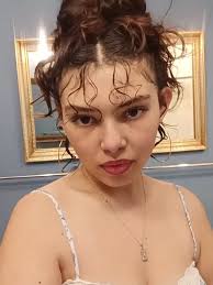 Suki Waterhouse Argentina