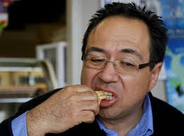 Michigan's Best Recap: Gonzo finds peanut butter-y goodness at Goober's  Bakery