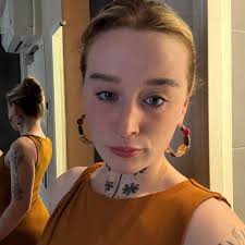 Still no sign of my beautiful Tabitha. 2 weeks