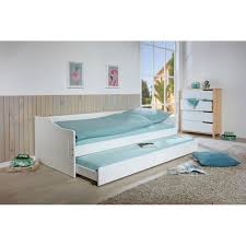 Un lit banquette gigogne est un lit qui a une triple utilisation, d'une part un couchage 80x200 cm et d'autre part votre enfant pourra utiliser le lit en en plus d'être résolument dans l'air du temps, la banquette lit calli est également un couchage astucieux car elle dispose d'un tiroir de lit avec. Chambre Lits Rangements Lit Banquette Malte Avec Tiroir De Lit L 208 X L 97 X H 62 Cm Blanc Achat Vente Chevet Chambre Lits Rangements Soldes Sur Cdiscount Des Le 20 Janvier Cdiscount