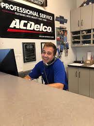 Whether you need an oil change or your engine needs an overhaul, you've come to the right place. Dave S Car Care Center Lafayette La 337 291 0960