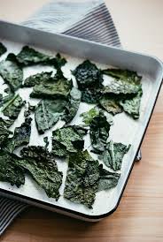 Kale Cauliflower Soup With Kale Chips Brooklyn Supper Kale Chips Supper Recipes Cauliflower Soup