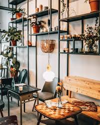 Kaffeeliebe Das Sind Die 28 Schonsten Cafes In Berlin In 2020 Cafes Berlin Wohnzimmer Bar Cafe