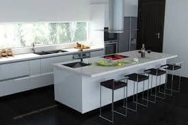 Cuisine Laquee De Couleur Blanc Avec Un Ilot De Cuisine Central Cuisine Contemporaine Cuisine Moderne Cuisine Blanche