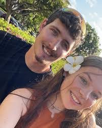 Cassie Roark's Instagram, Twitter & Facebook