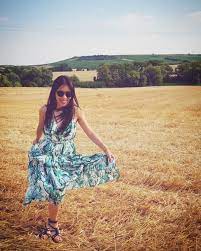 Kimlan is related to linh tam huynh and tin xuan nguyen as well as 3 additional people. Mai Thi Nguyen Kim S Feet Wikifeet