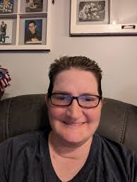 So did any other female cancer growing up and now change their hairstyle  often ? Because people be amazed that i change my hair so much 😂😂