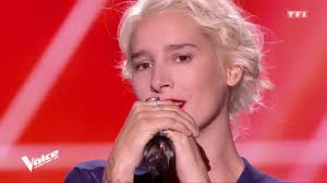 Dès son arrivée sur le plateau des auditions à l'aveugle de the. The Voice B Demi Mondaine Baby Did A Bad Bad Thing Chris Isaak Saison 7 Youtube