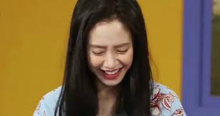 Apart from her beauty, what do you know about her? Song Ji Hyo S Brother Revealed Her Embarrassing Secret On Tv