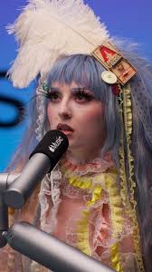 Explora Club Smoochie World con Ashnikko