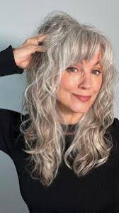 Lori Neil (momof2ct)