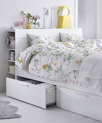 70 Inspiring Under Bed Storage Ideas For Bedrooms Bedroomdecor Bedroomdesign Bedroomdecoratingideas Ikeabedroomideas In 2020 Home Bedroom Bed With Drawers Underneath Ikea Bedroom