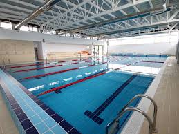 Notiunile de baza in inot. Bazin Inot Acoperit Dante Alighieri Sector 3 Aqua Sport