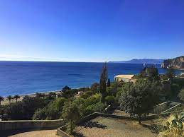 Ospedaletti fronte mare ( 10 mt dal mare ), appartamento completamente ristrutturato composto da: Finalecasa Vendita Immobili In Liguria Finalecasa Vendita Appartamenti E Ville