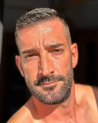 Morning guys bottom here