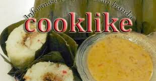 Siapkan lontong kemudian kasih kuah dan sayurnya lalu, tambahkan irisan tahu matang dan tambahkan sambal petisnya. Resep Cooklike Membuat Lontong Lezat Isi Oncom C O O K L I K E