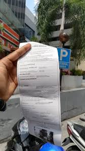 Kesian abang jual burger tu, dia cari rezeki & dpt saman 50k 😏 — thrisnawathy daven (@audifille) april 27, 2021 Johann Yip Johannyip Twitter