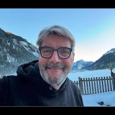 Farvel Jørgen Leth. Det var en flot tour. Et fuldt liv. Tak. Også for  historierne.