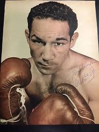 Willie Pep Boxing Champion Vintage Color Magazinr Photo(Great Boxing Pose)  COA