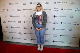 Listen to safia nolin in full in the spotify app. Limoilou De Safia Nolin Au Sommet Des Ventes Sur Itunes Canada La Presse