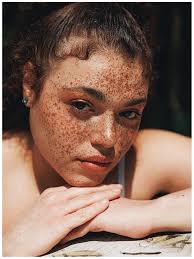 Somewhere between grain, pixels, freckles, and magic. A few more frames  from this fun summer shoot with Ciara. Which one's your favorite? ✨