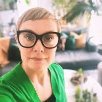 700+ profiler som matchar ”Veronica”