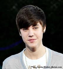 The Justin Bieber Hair Flip Is Officially Back For 2012 Love Justin Bieber I Love Justin Bieber Justin Bieber