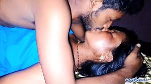 Raat Me Mami Ki Bur Choda Dhokhe Se Achha Laga: Indian Old man Porn