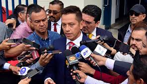 Frederick Benítez no llegó a Asamblea